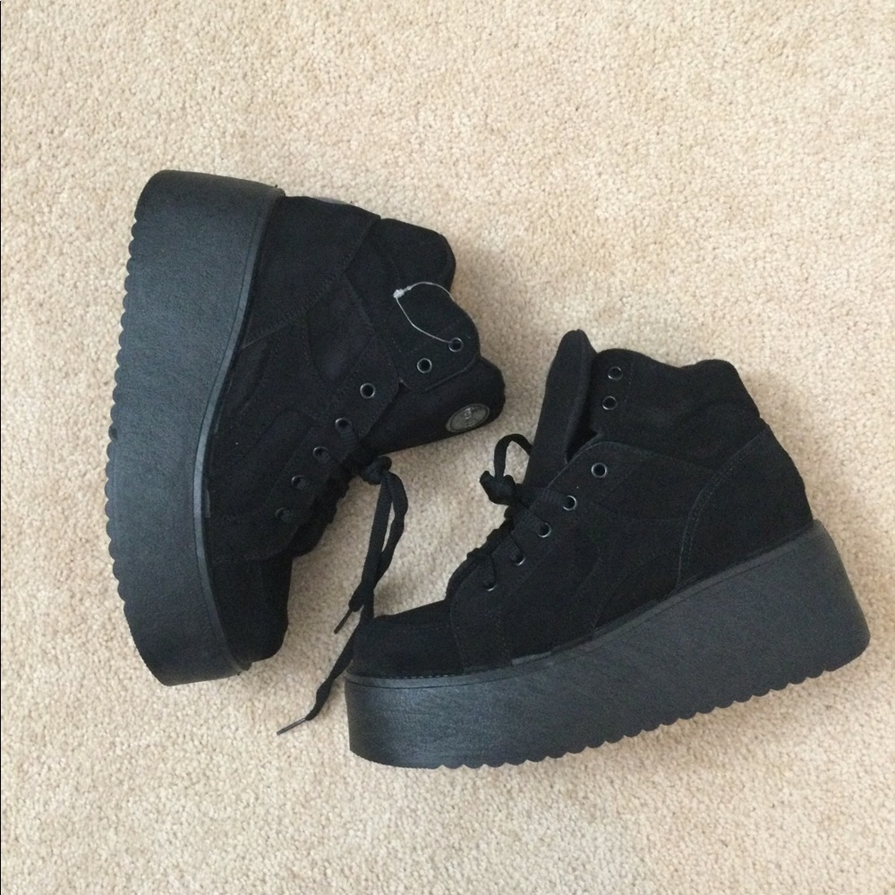 CHINESE LAUNDRY ON YOUR FEET VINTAGE SUEDE LAVE UP PLATFORM SNEAKERS BOOTS ITALY